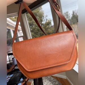 Vintage Coach Vista Style #9947  - British Tan